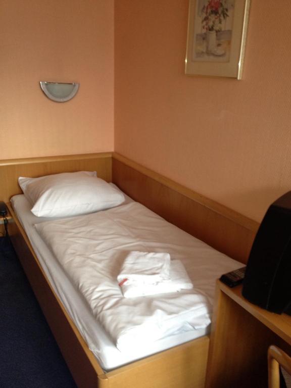 A1 Raststaette & Motel Hamburg-Stillhorn Habitación foto