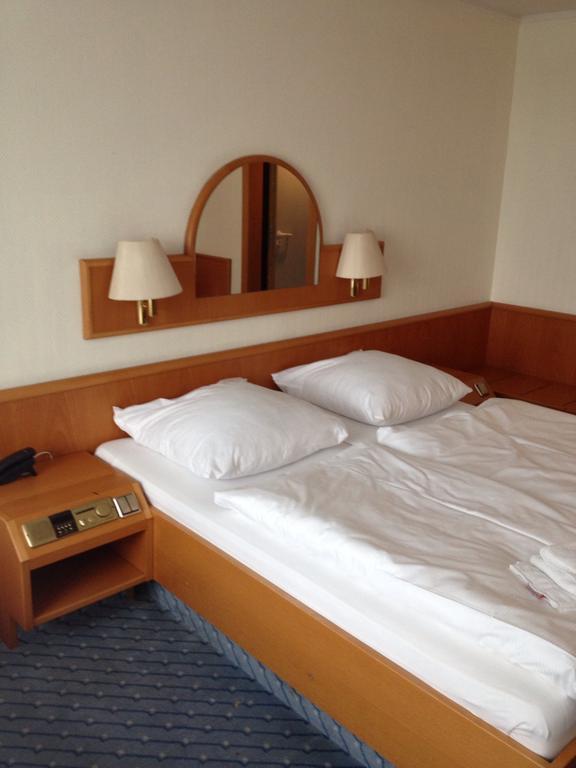 A1 Raststaette & Motel Hamburg-Stillhorn Habitación foto